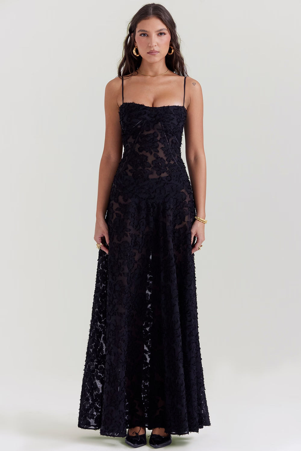 Inaya | Transparent Dress & Dark Elegance - Novela New York