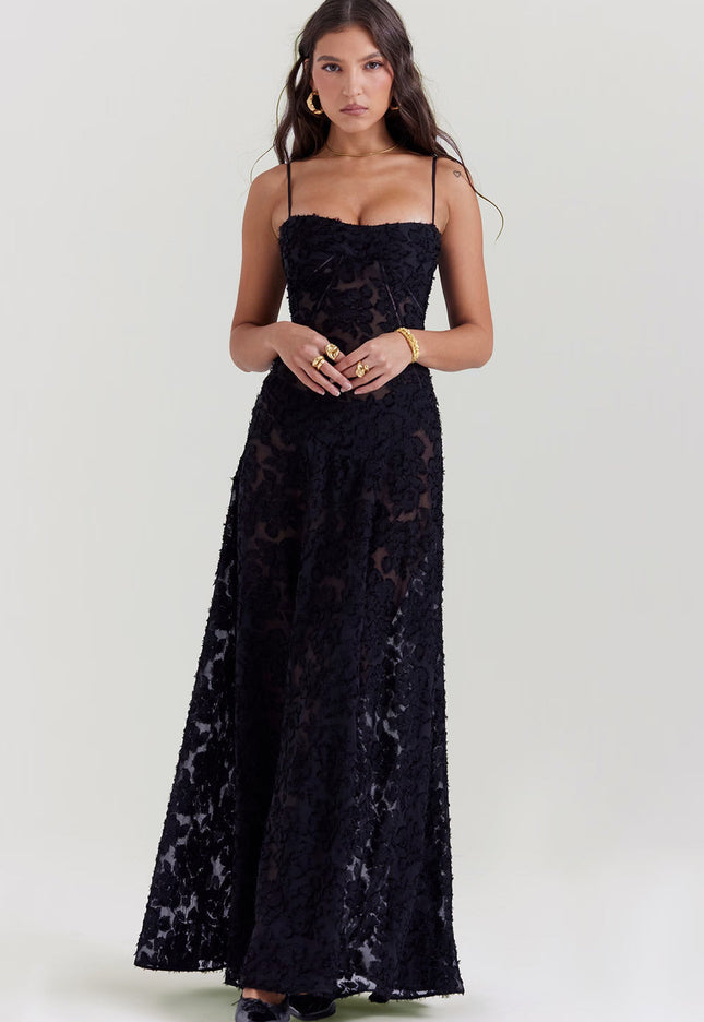 Inaya | Transparent Dress & Dark Elegance - Novela New York