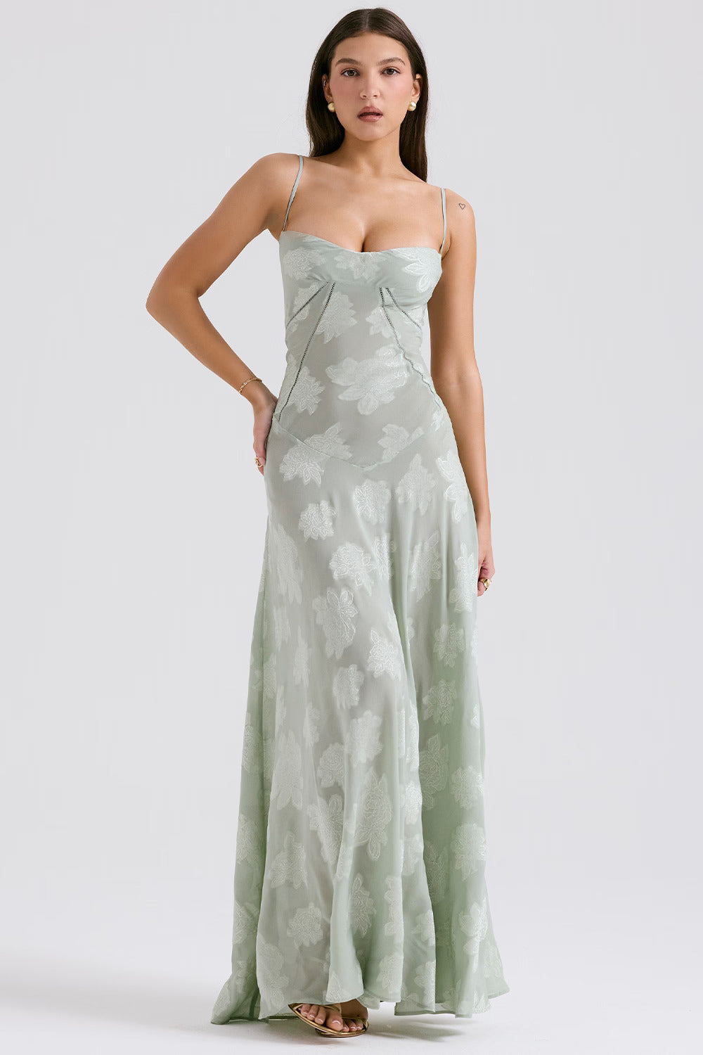 Inaya | Transparent Dress & Dark Elegance - Novela New York