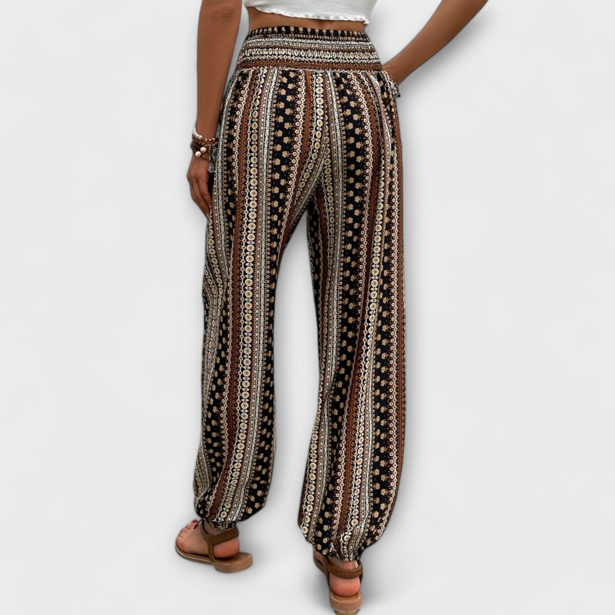 Scarlett - Pants with Ethnic Graphic - Novela New York