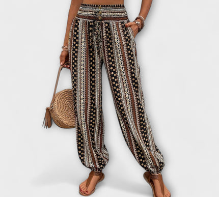 Scarlett - Pants with Ethnic Graphic - Novela New York