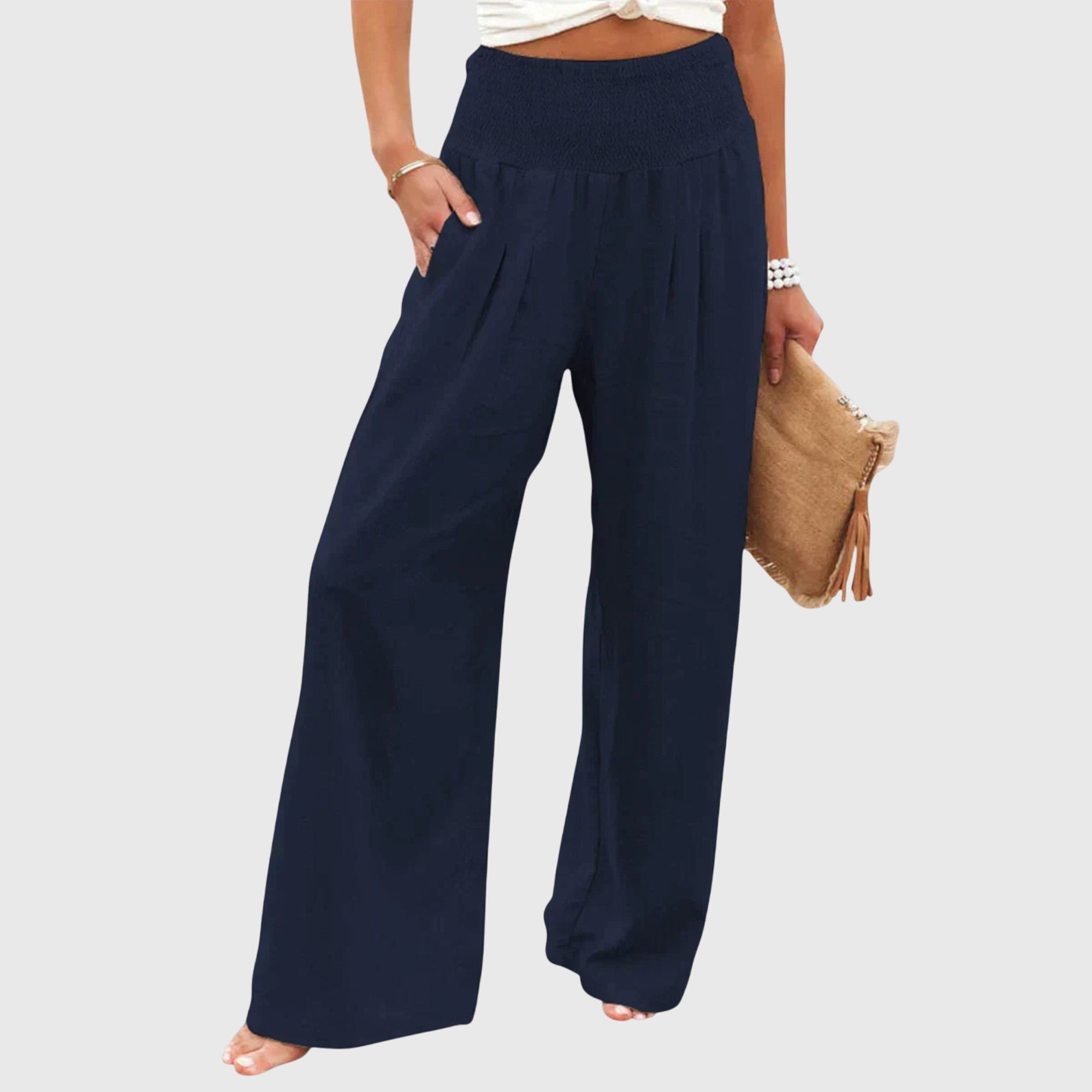 Julie - Airy and Elegant Pants - Novela New York
