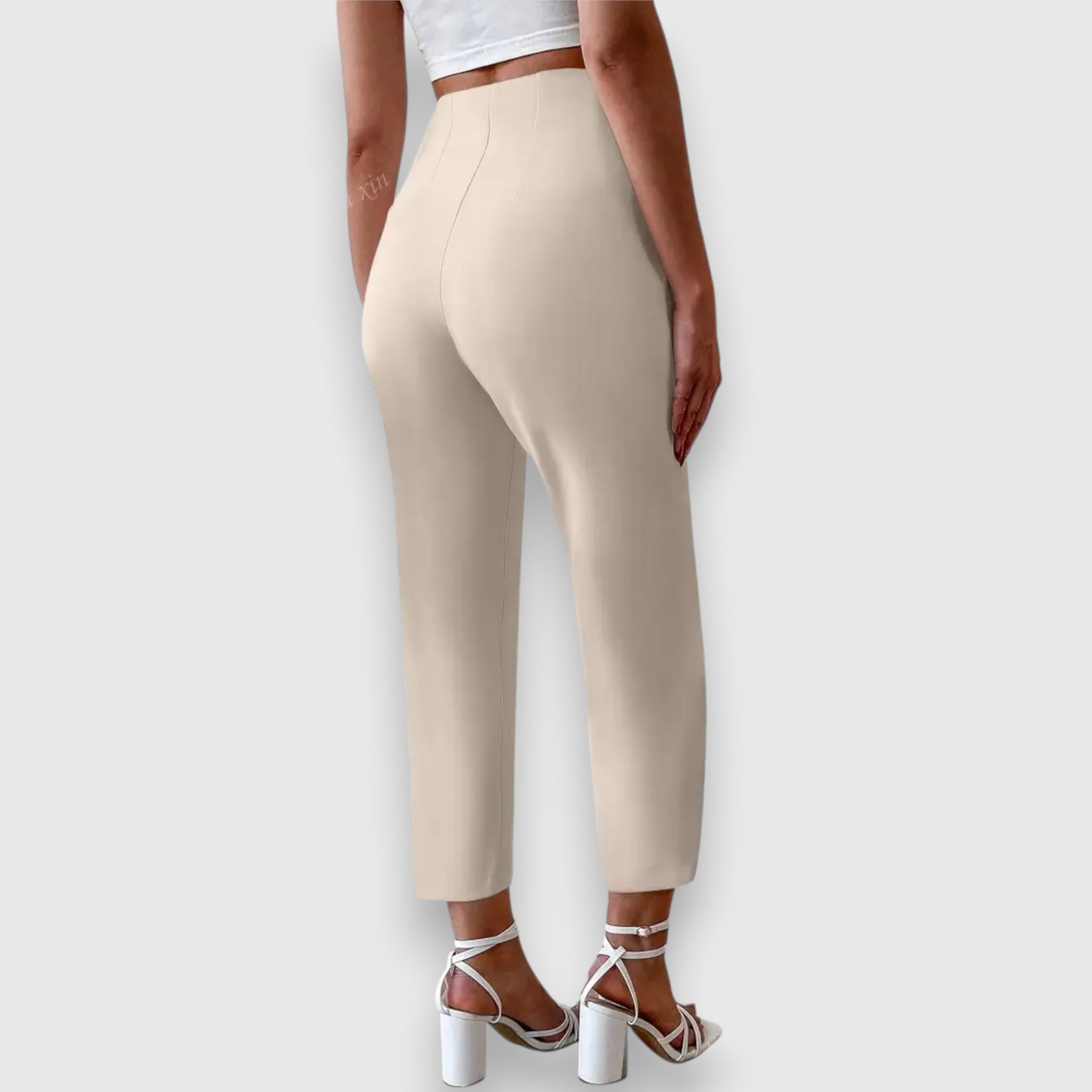 Verena – High-Waisted Trousers - Novela New York