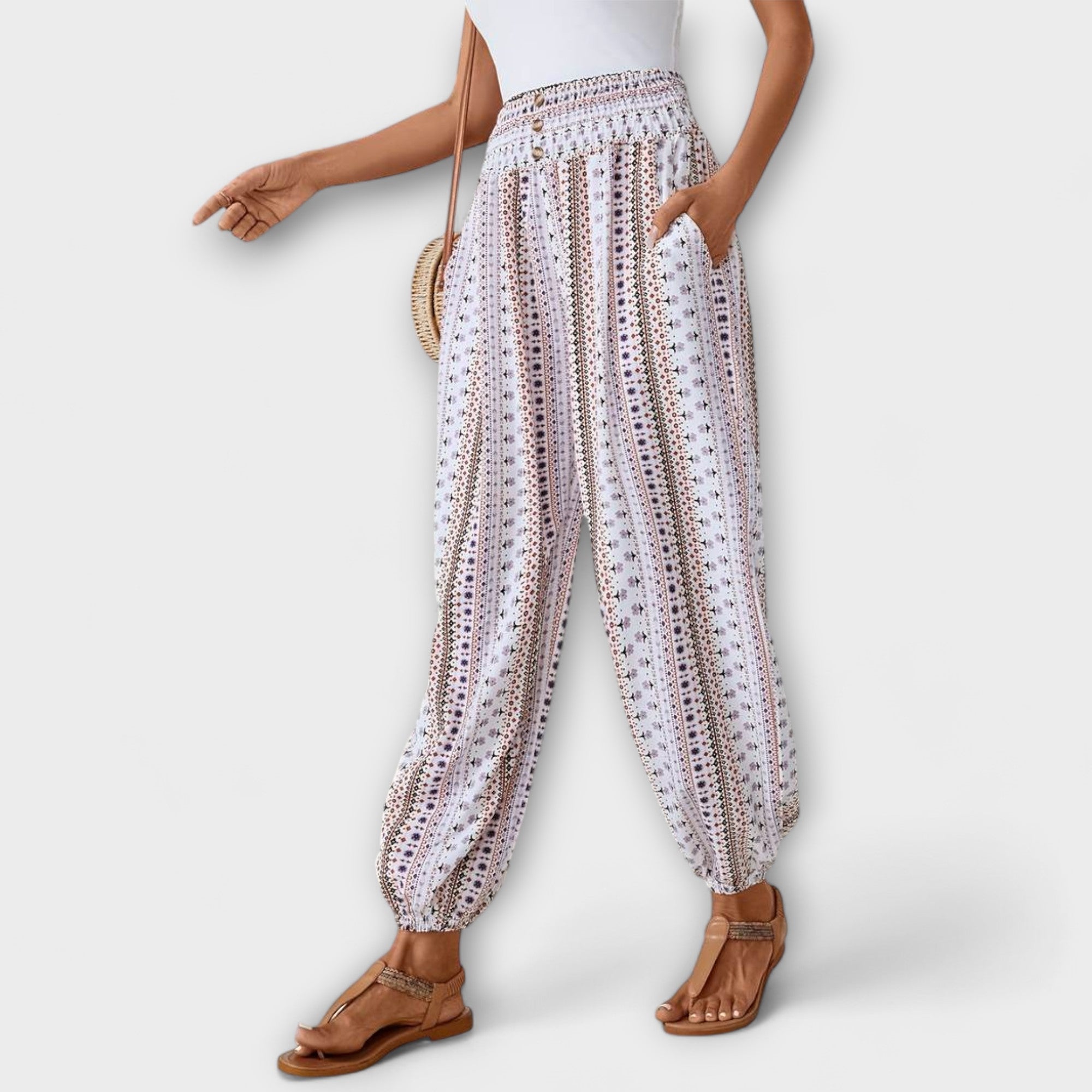 Scarlett - Pants with Ethnic Graphic - Novela New York
