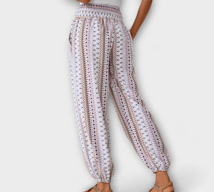 Scarlett - Pants with Ethnic Graphic - Novela New York