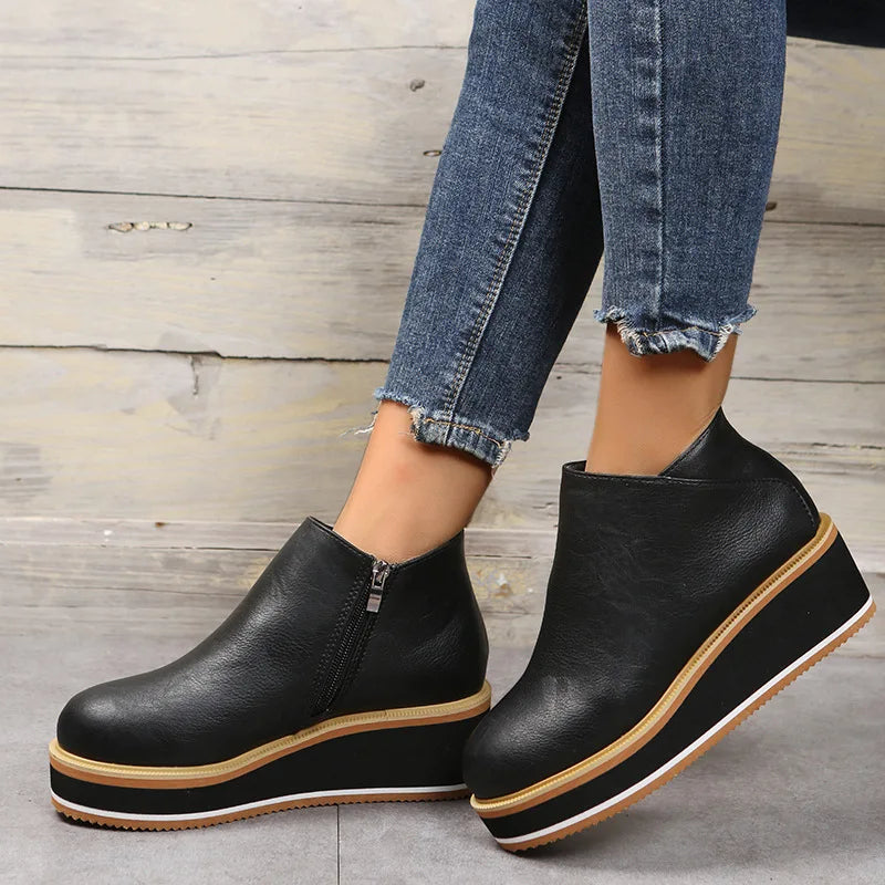 Auria - Platform Leather Shoes - Novela New York