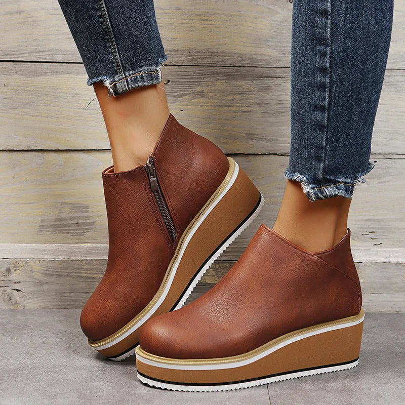 Auria - Platform Leather Shoes - Novela New York
