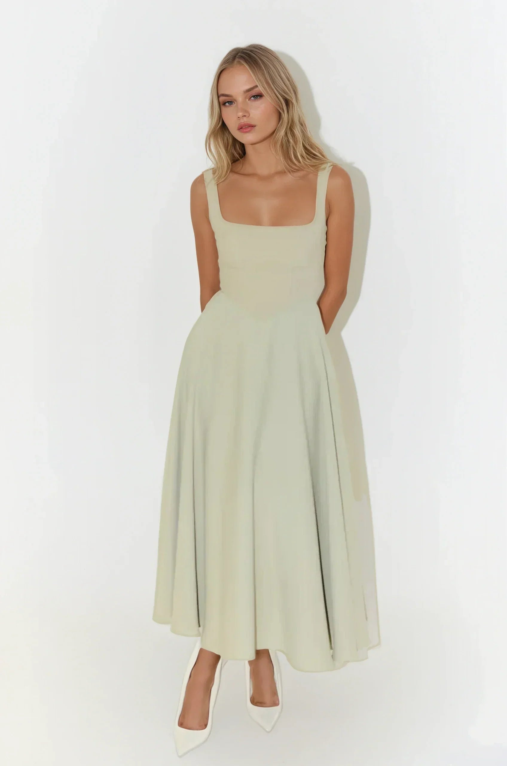 Lilou | Pure Dress & Natural Elegance - Novela New York