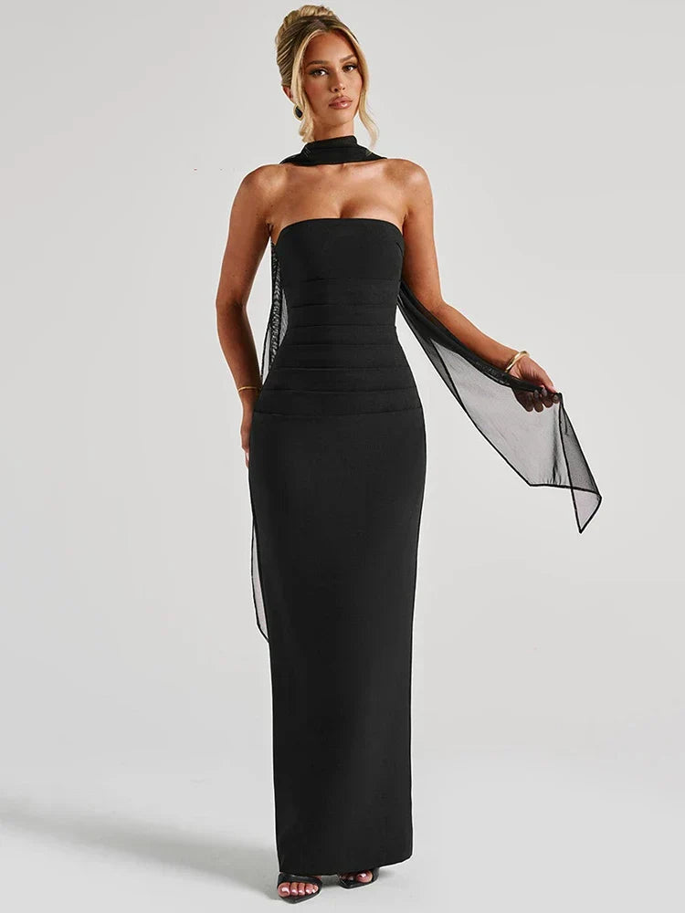 Naïma | Elegant Dress & Majestic Allure - Novela New York