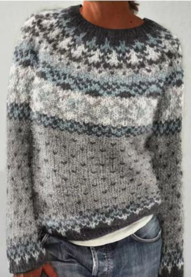 Silvia | Classic Retro Sweater - Novela New York
