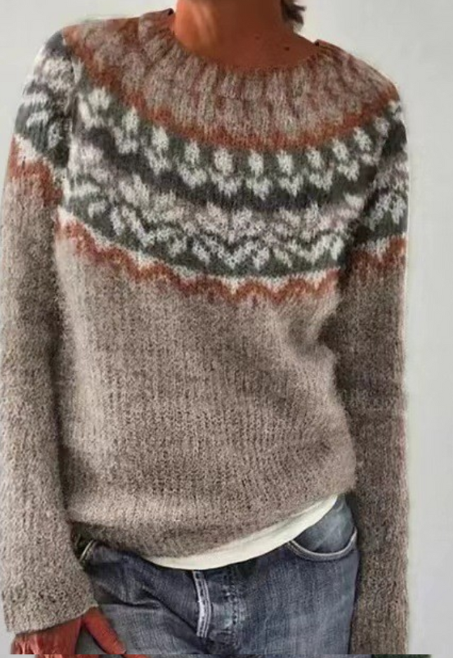 Chloe | Cozy Retro Sweater - Novela New York