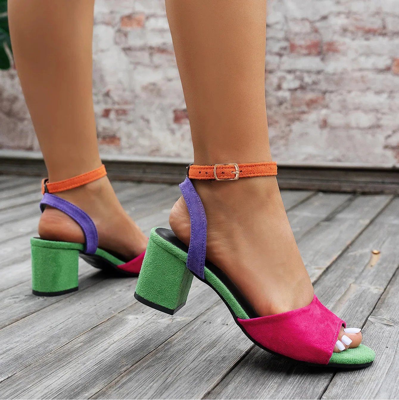 Giostra - Leather Sandals - Novela New York