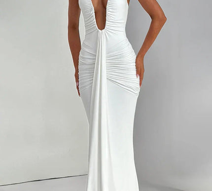 Riva | Deep V-Neck & Dazzling Drop - Novela New York