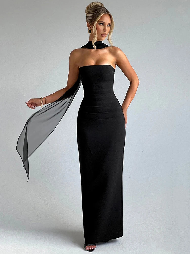Naïma | Elegant Dress & Majestic Allure - Novela New York