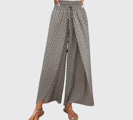 Chiara - Stylish Palazzo Pants - Novela New York