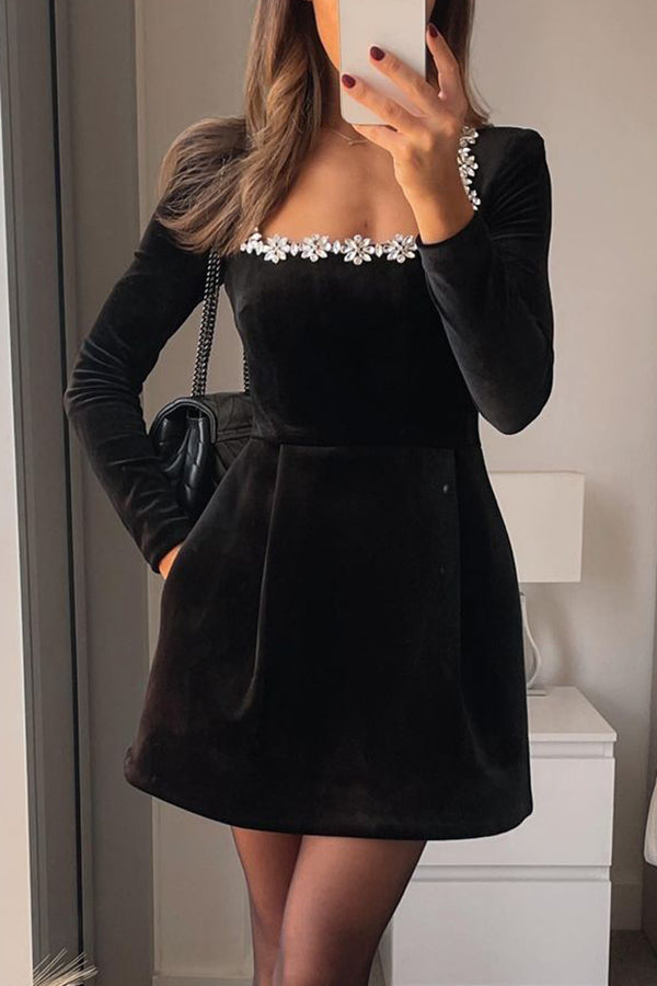 Solena | Mini Velvet Dress with Jewelry and Pockets - Novela New York