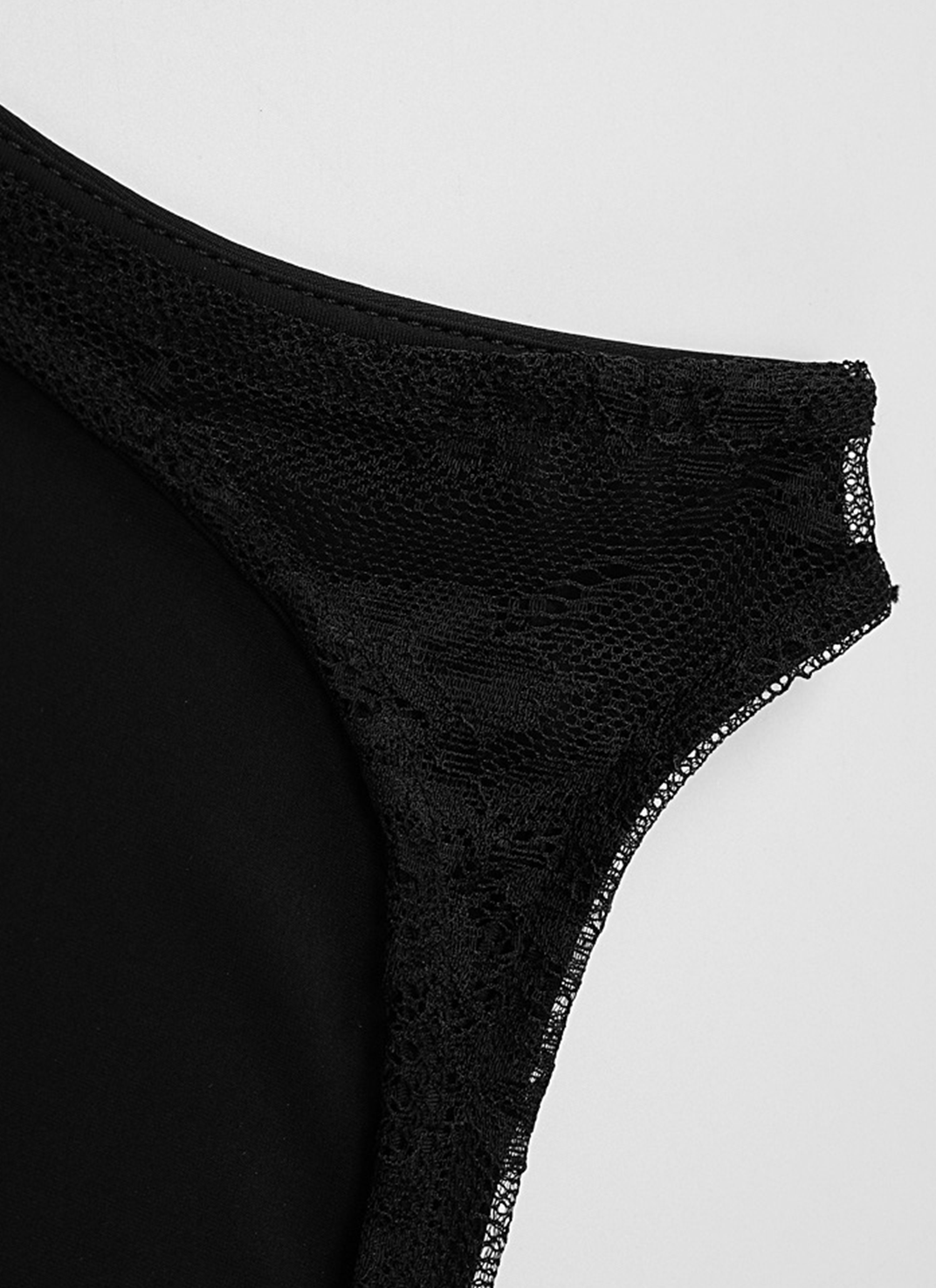 Lina | Elegant Lace Dress - Novela New York