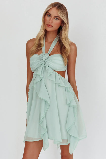 Maddie | Flared Dress & Heartfelt Charm - Novela New York