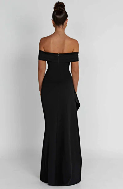Joyce | Chic & Flattering Maxi Dress - Novela New York