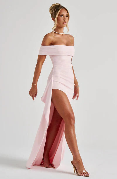Joyce | Chic & Flattering Maxi Dress - Novela New York
