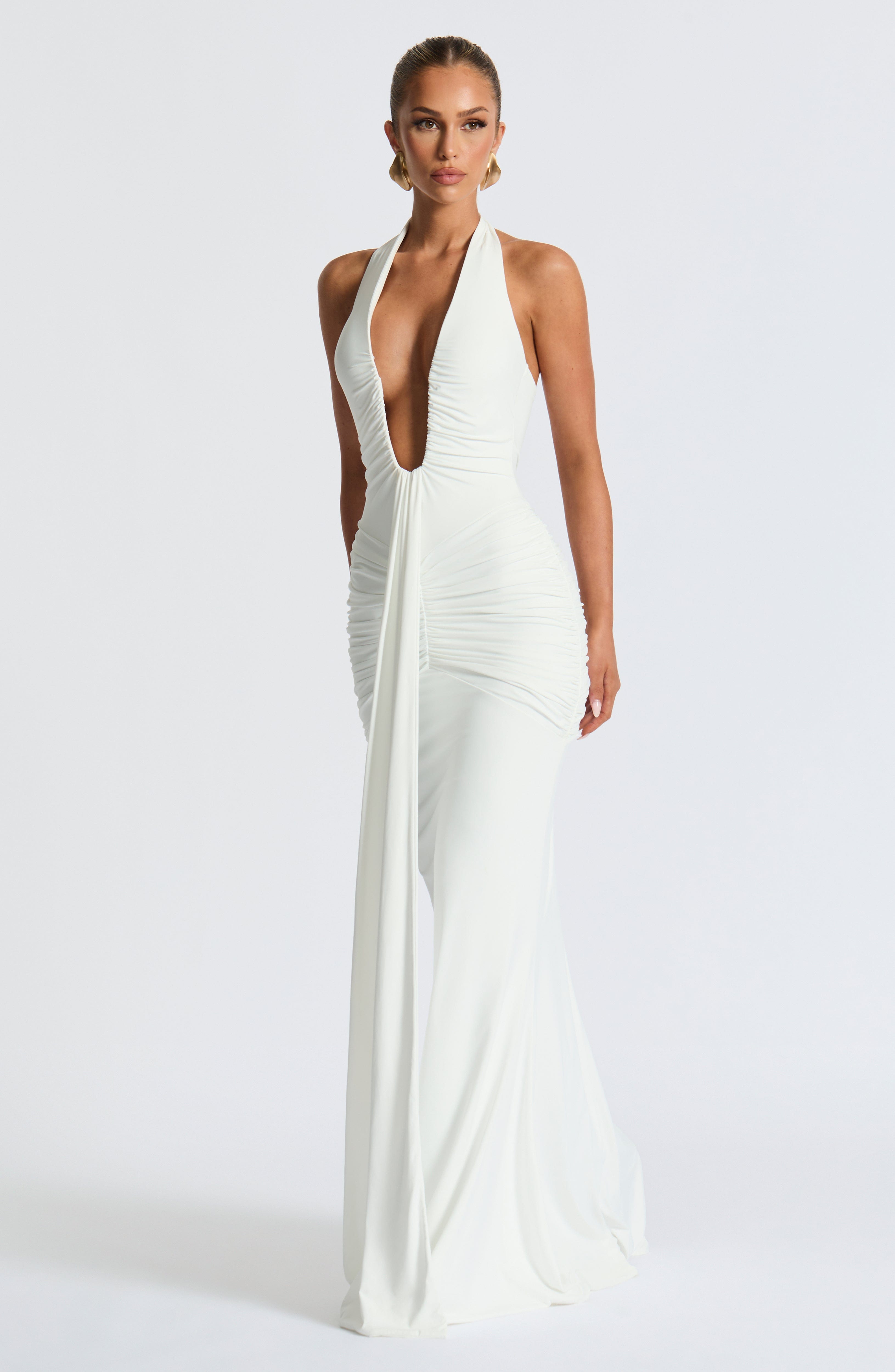 Rosetta | Mermaid Dress & Bold Décolleté - Novela New York
