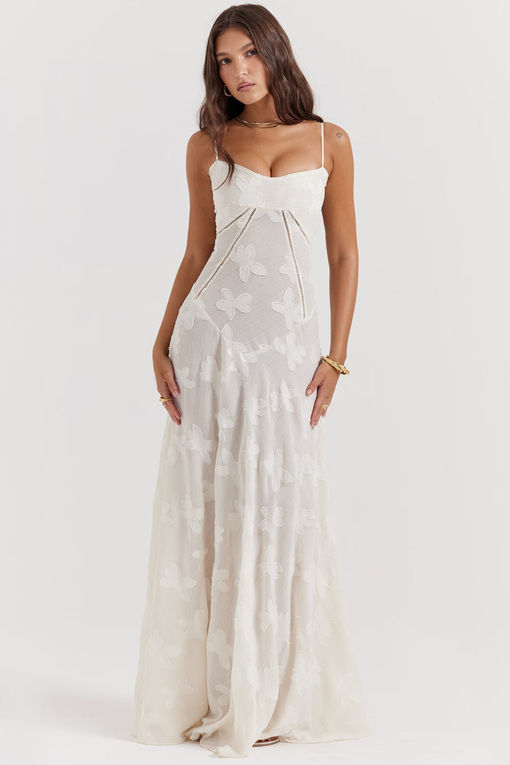 Inaya | Transparent Dress & Dark Elegance - Novela New York